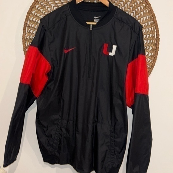 Nike University of Utah black and red windbreaker 1/4 zip size large - Picture 1 of 6